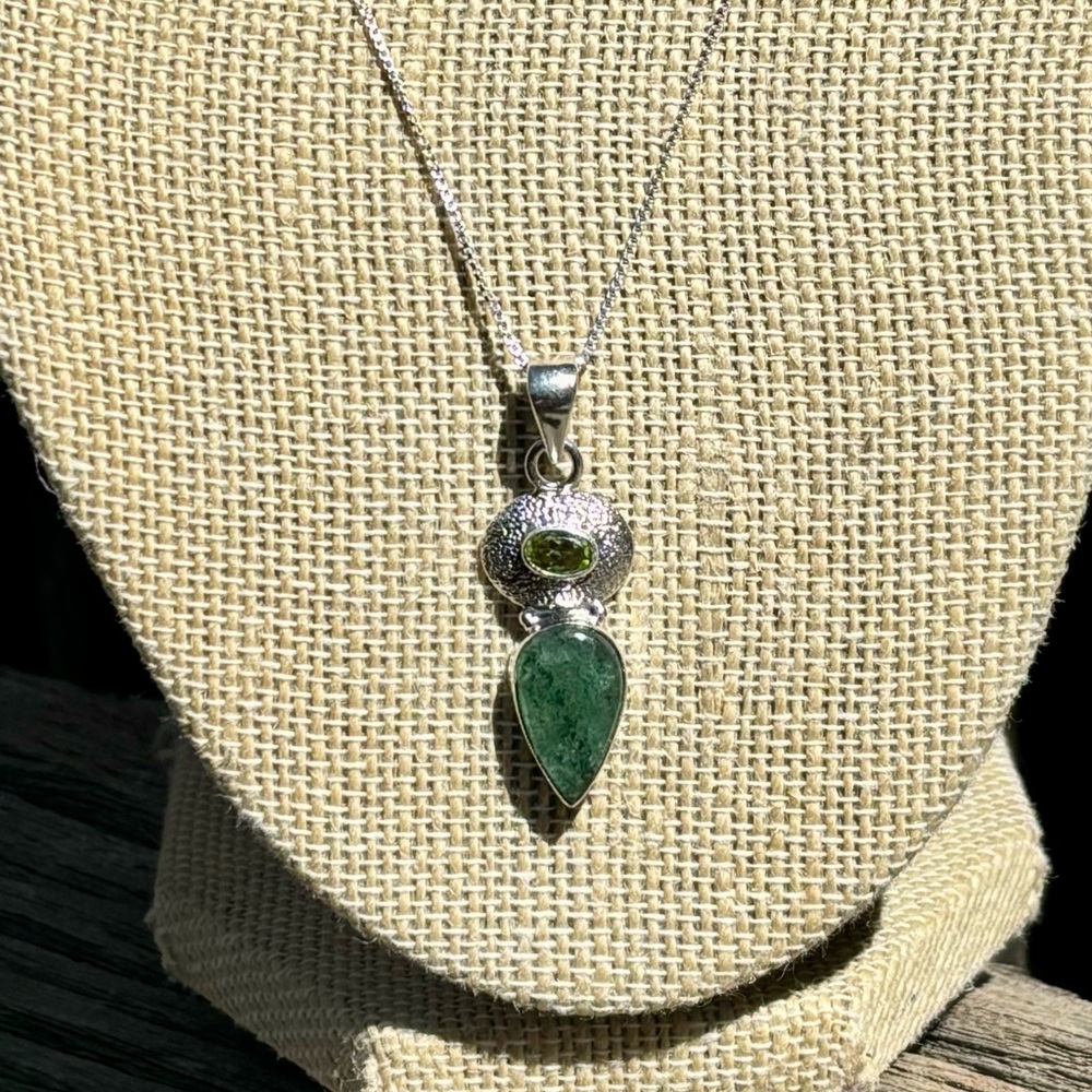 Adventurine & Peridot Necklace - image 2